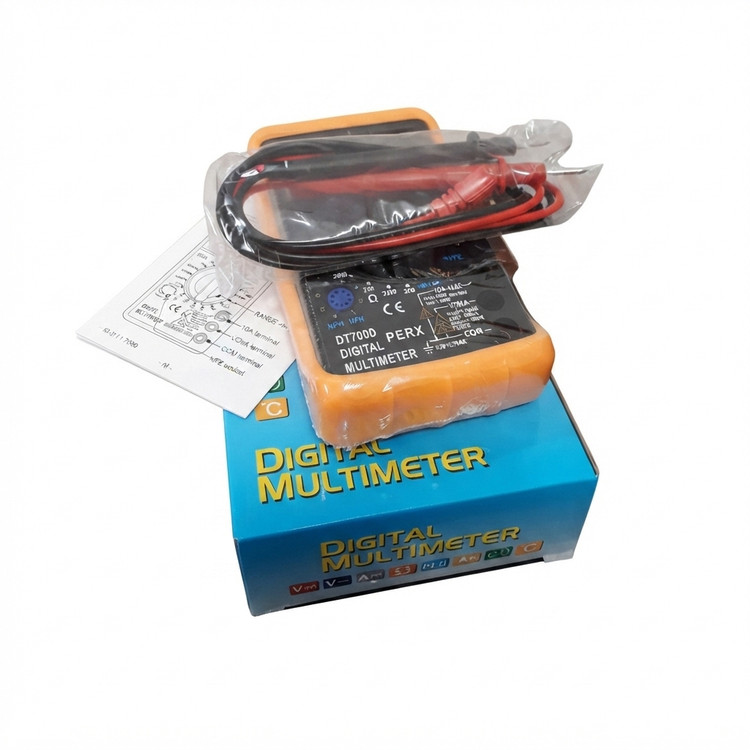 مولتی متر دیجیتال DT700D